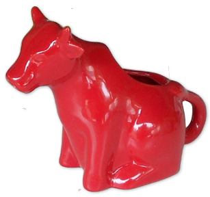 cow red creamer